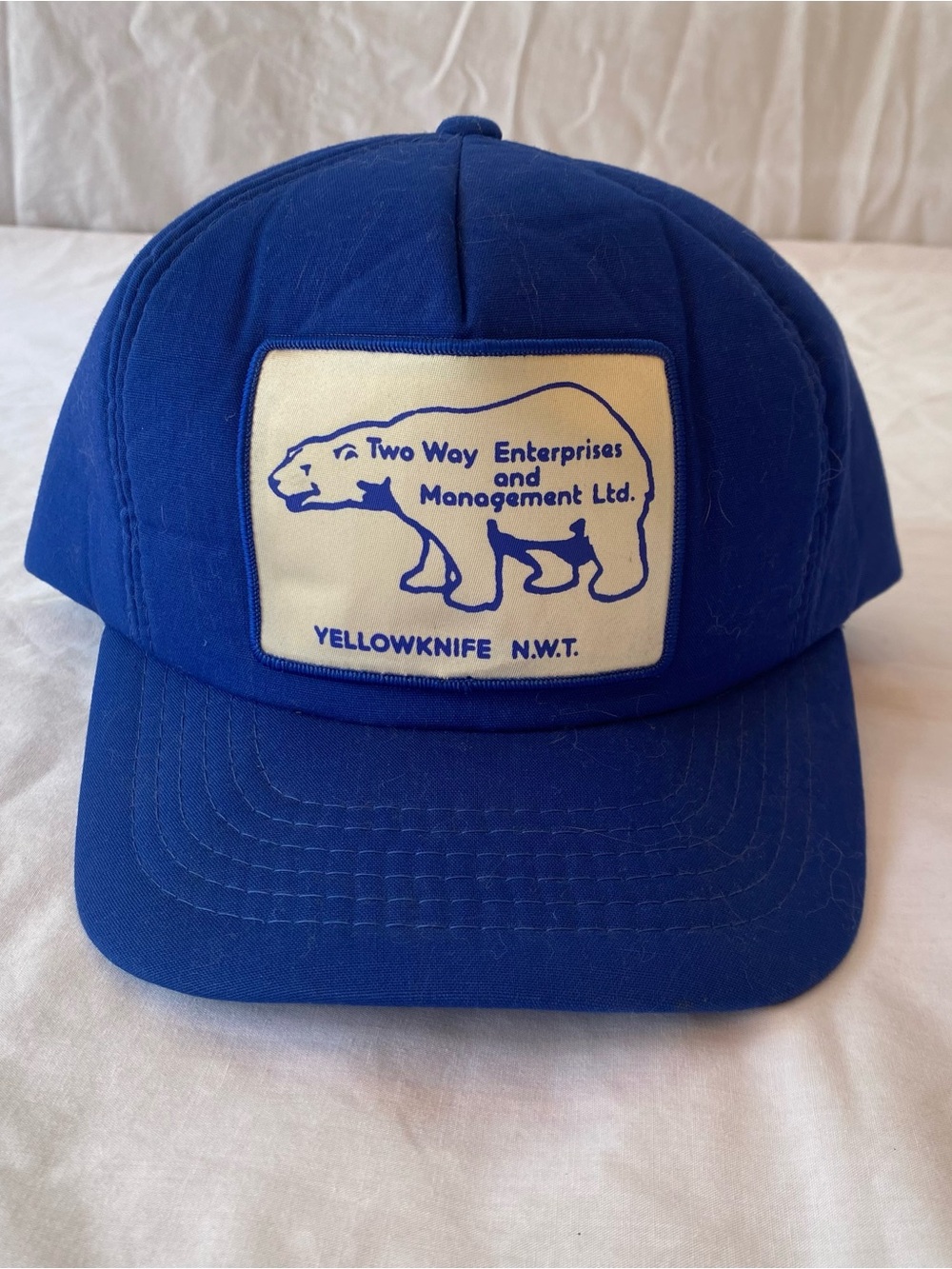 Vintage Yellowknife NWT Polar Bear Snapback Trucker Hat Blue